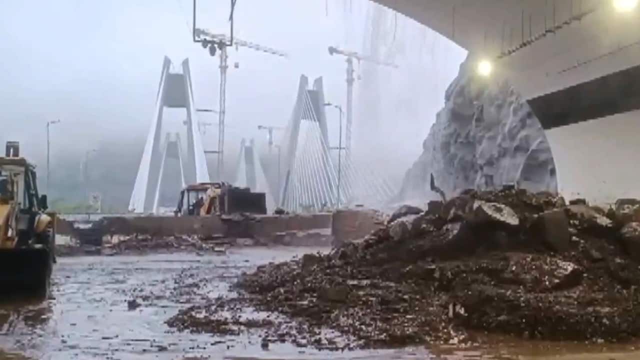 Mumbai-Pune Expressway `missing link` landslide: Maha govt under Opposition fire after rain exposes poor build quality