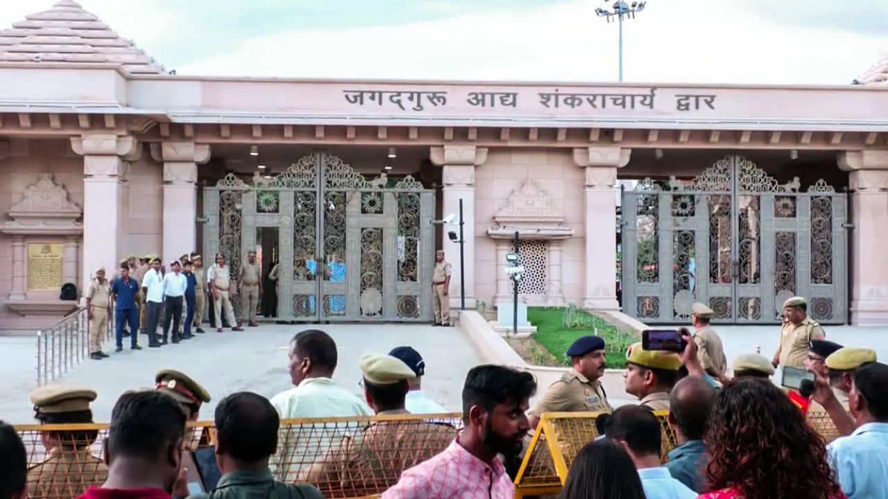 Ram Mandir donation theft: SIT finds staff hiding cash in shoes, clothes; Rs 78 lakh recovered