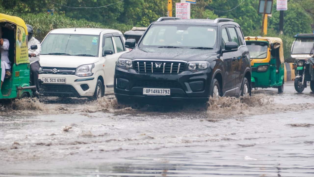 Delhi rain update: IMD issues orange alert as heavy showers, 50 km/h winds lash NCR