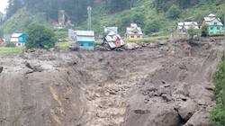 J-K: Cloudbursts, landslides cut off Doda villages, damage roads and homes