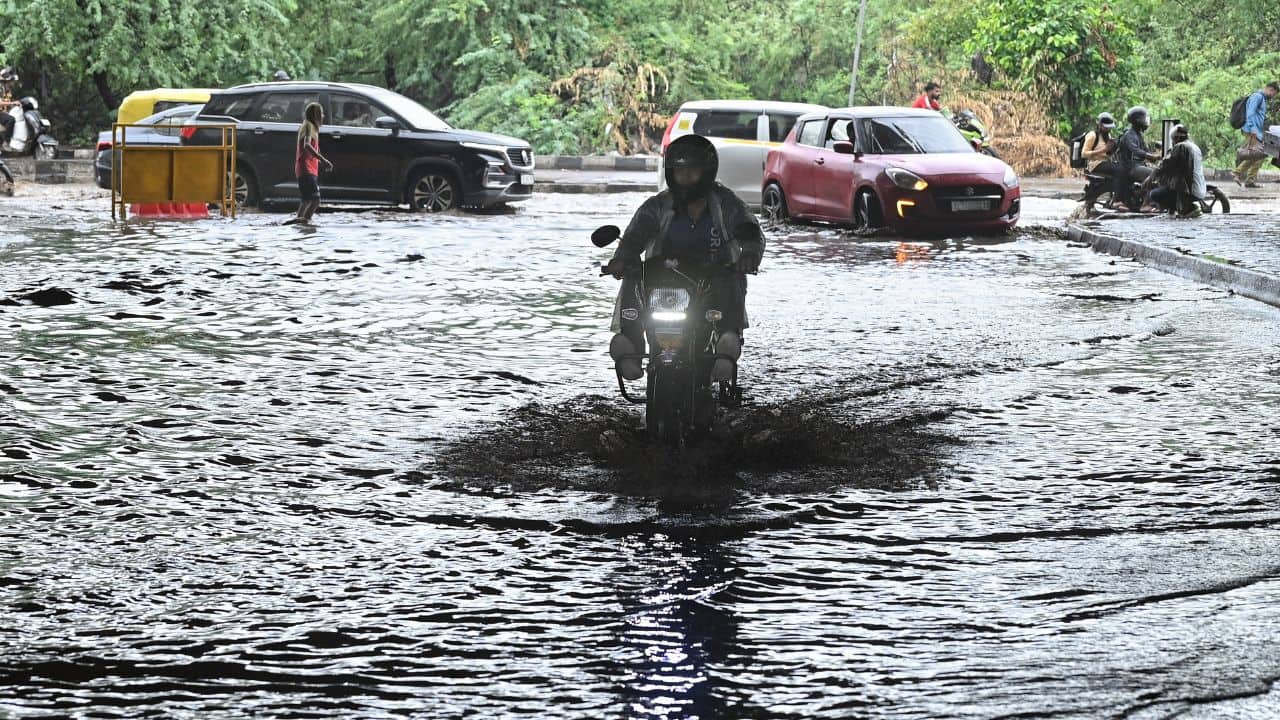 India monsoon update: Fatal landslide in Wayanad; Delhi-NCR waterlogged, daily life disrupted