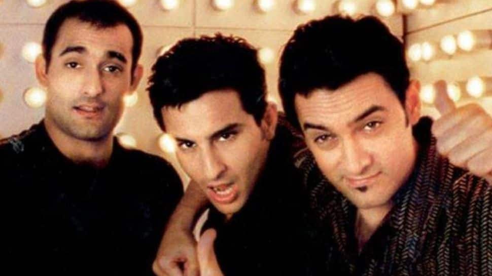 Dialogue of the day from Dil Chahta Hai, 'Aaj kal main bahut khush hoon...'