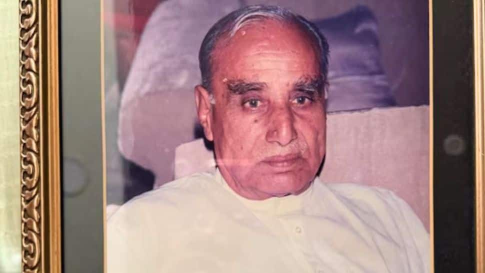 Essel Group Chairman Subhash Chandra's father Nand Kishore Goenka passes away at 96, Anupam Kher, Raza Murad pay tributes