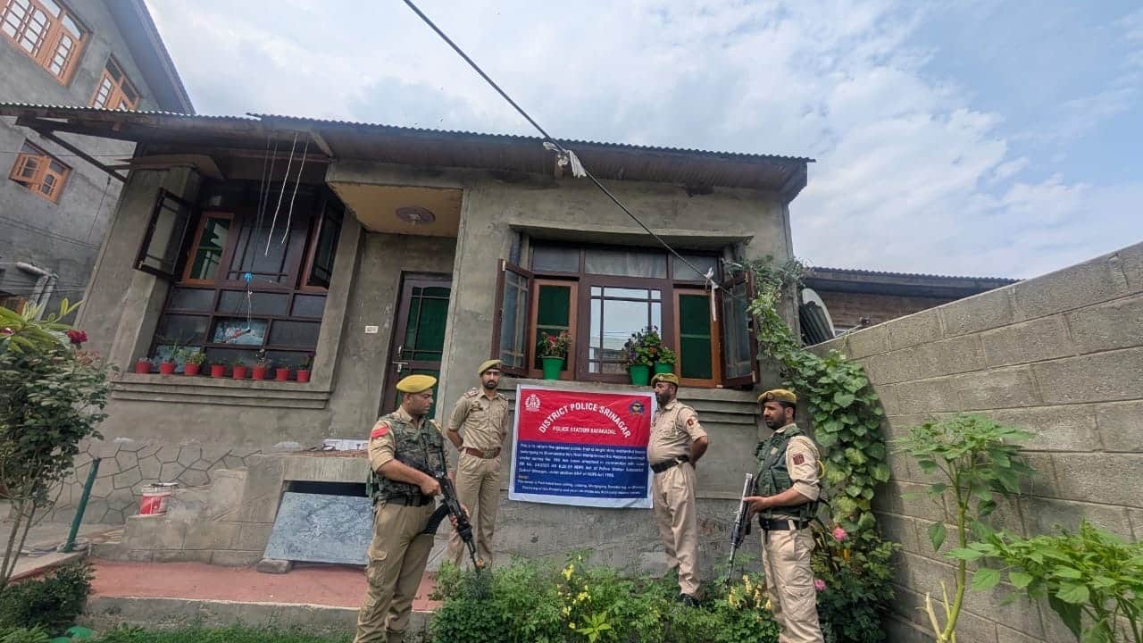 Srinagar Police Crackdown: Assets Worth ₹3.34 Crore Attached Under NDPS Act