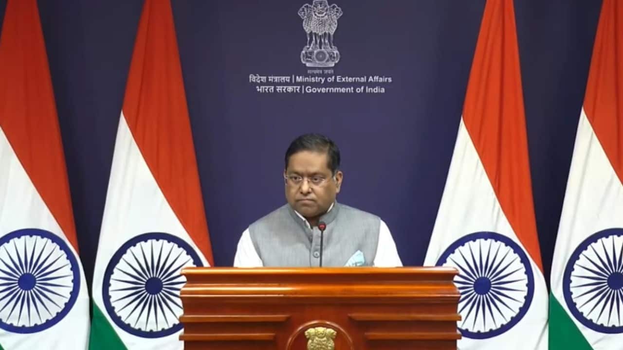`Pakistan has no locus standi to comment on India`s internal affairs`: MEA