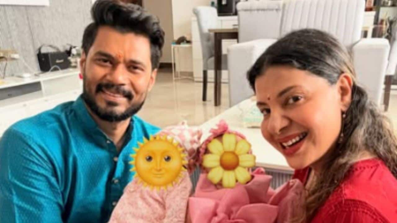 Sambhavna Seth, Avinash Dwivedi reveal names of their twins; share first family pictures | SEE PIC