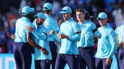 3rd ODI: Ben Duckett's 141 outshines Rohit Sharma's 138 as England beat India by 27 runs, win series 2-1