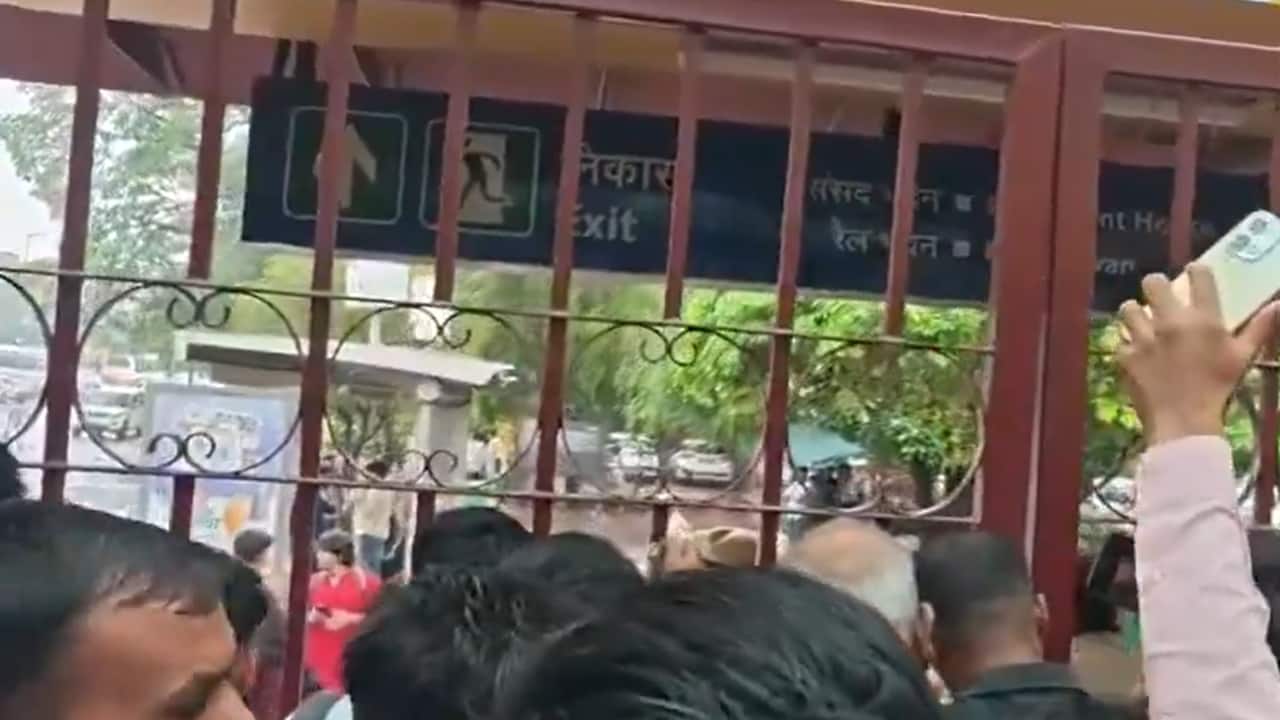 CJP protest march: Five Delhi Metro stations shut; Heavy security deployed from Jantar Mantar to Parliament