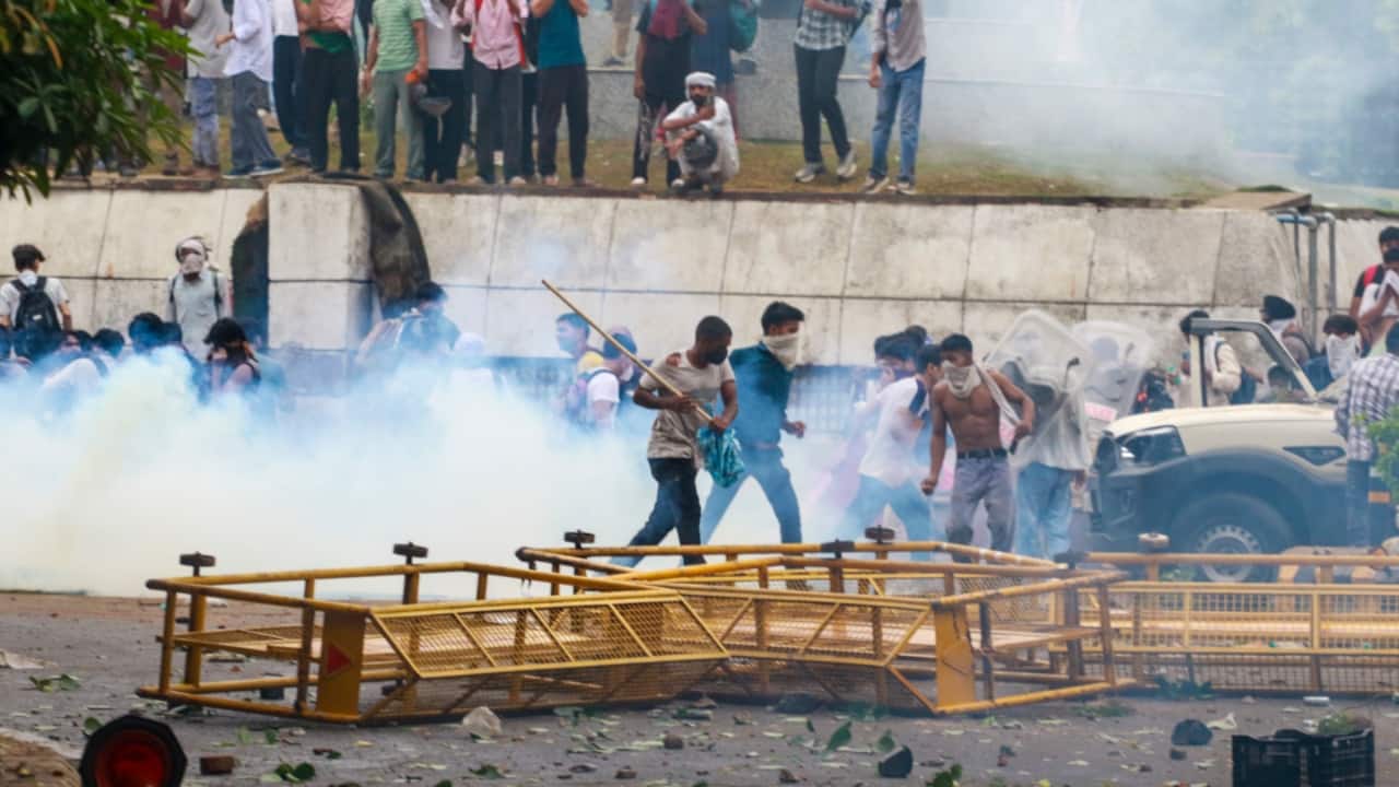 Barricades breached, clashes erupt: How CJP`s Parliament march ends in violence; 70 detained, 50 police injured
