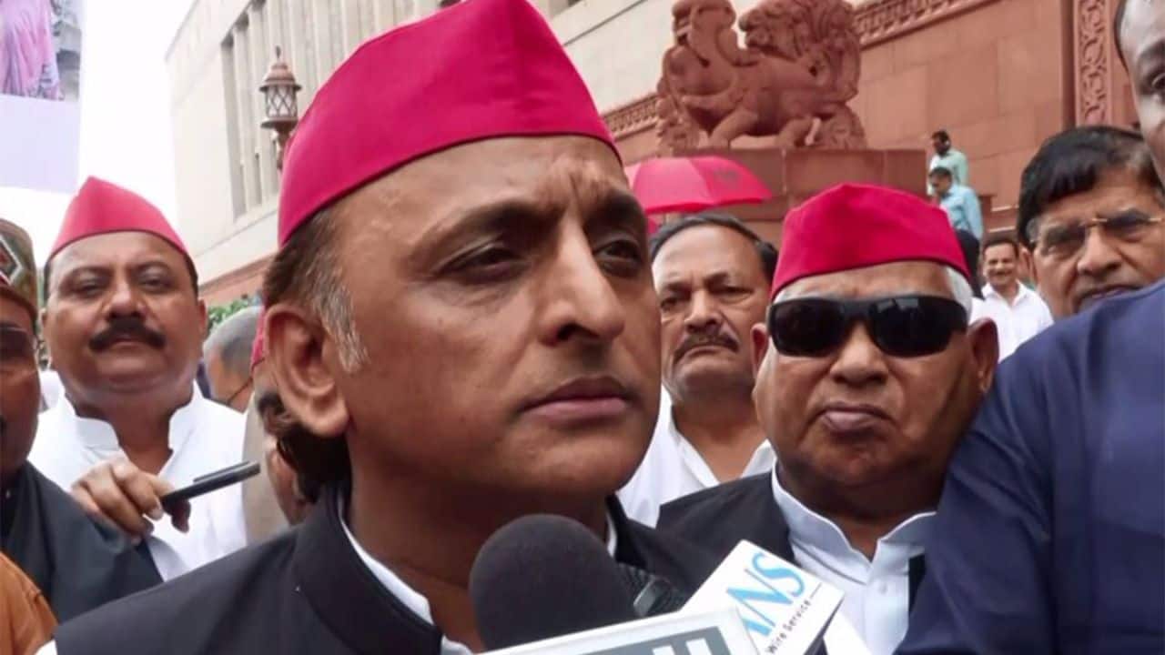 CJP protest: Akhilesh Yadav questions delay in Education Minister’s resignation