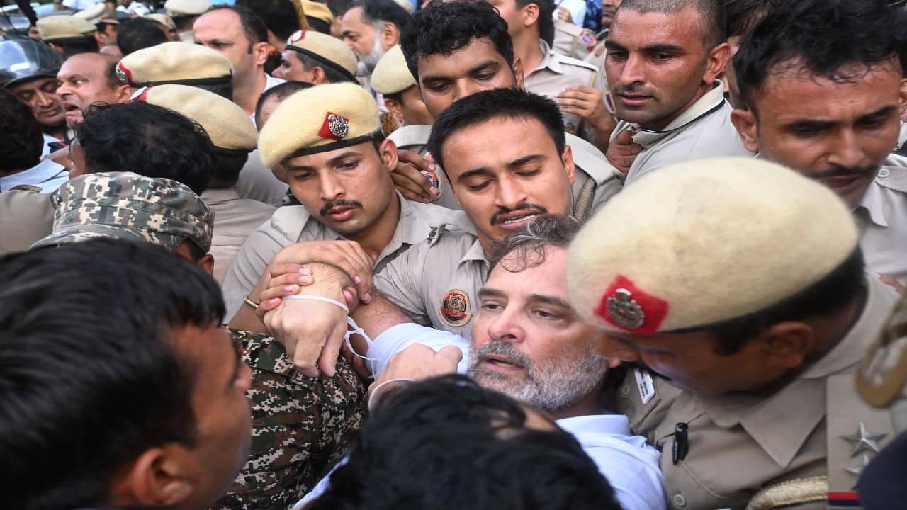 Why is 7 Lok Kalyan Marg so important? When it became PM`s residence and which major protests reached its gates