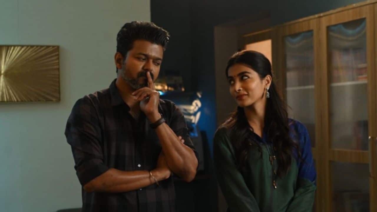 Pooja Hegde shares glimpses with co-star Vijay from the sets 'Jana Nayagan'