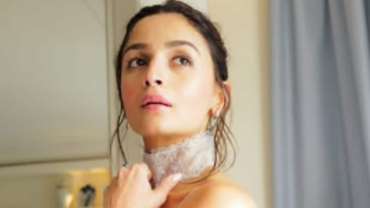 Quote of the day by Alia Bhatt, 'We fear failure...'