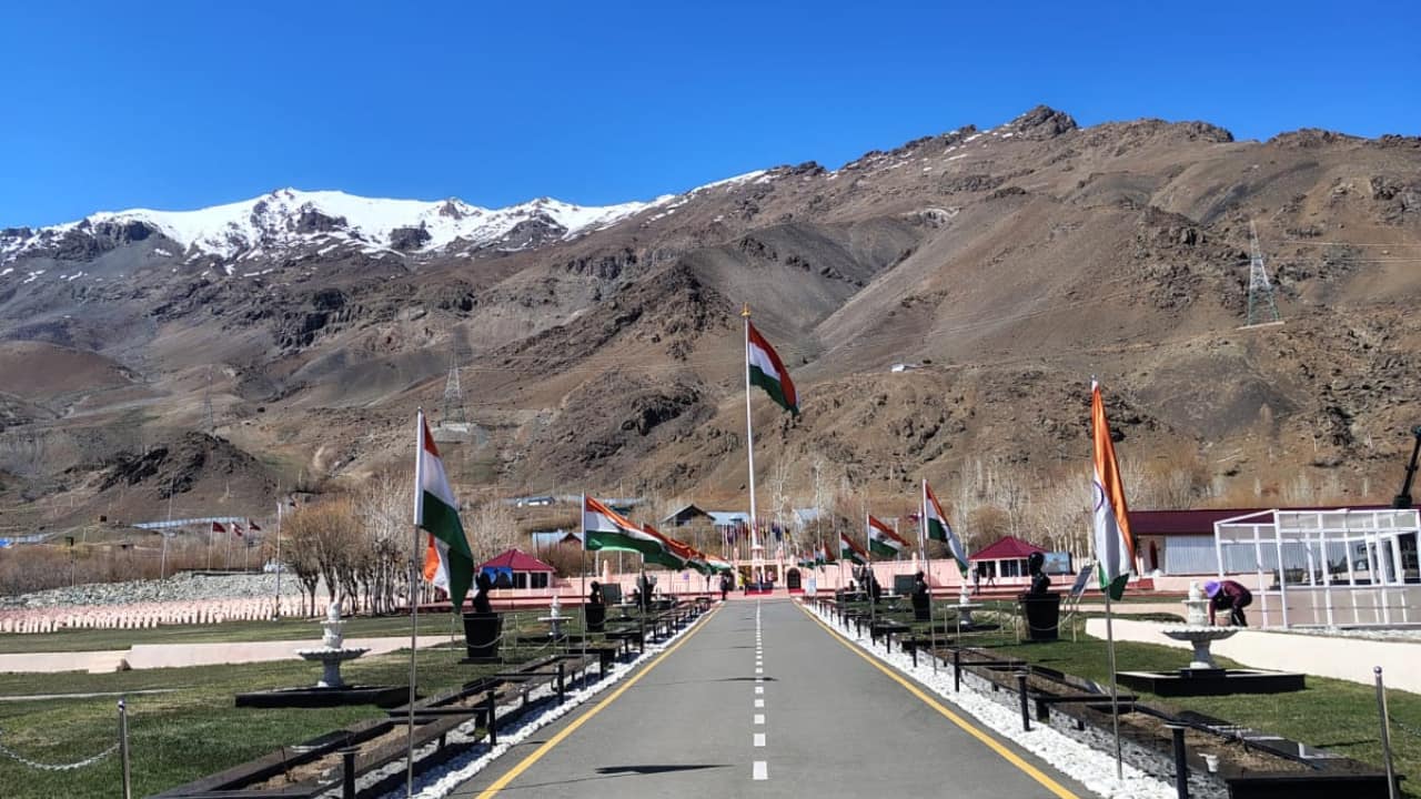‘Battle of Tololing was the war`s turning point’: Kargil hero Brig. (Retd.) Khushal Thakur recalls Operation Vijay