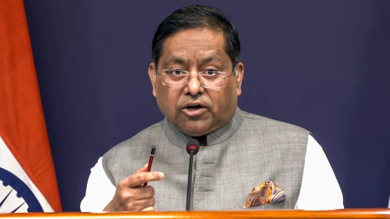 India takes swipe at Pakistan, says everyone knows who is blocking SAARC revival