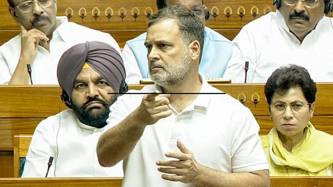 Anurag thakur gives privilege notice against Rahul Gandhi