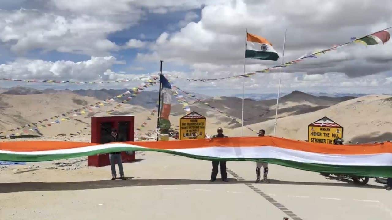 Heroes of Kargil honored: 390-foot Tricolor soars over Umling La in Ladakh