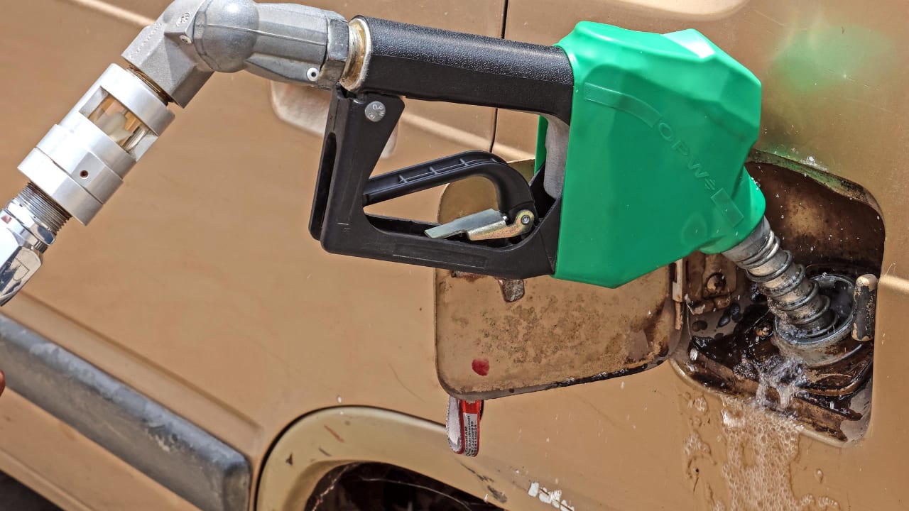 Ethanol blending prevented petrol from hitting Rs 125 per litre: Govt