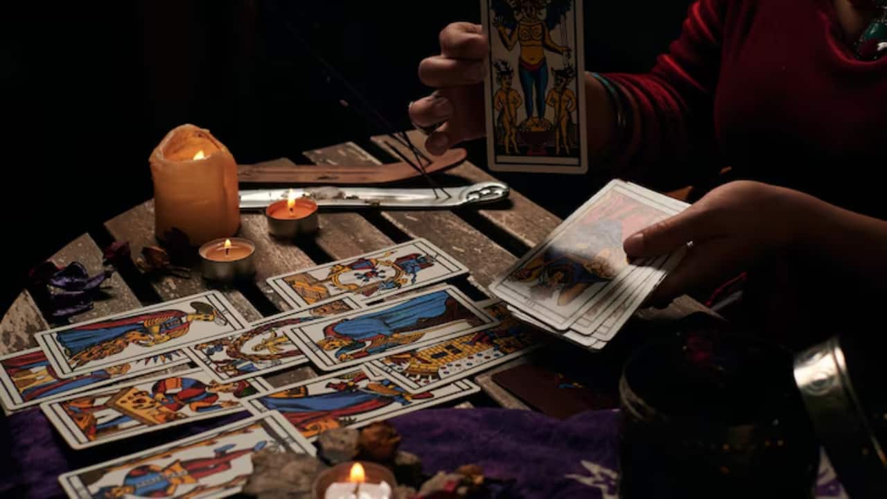 Tarot card reading for August 07: Sometimes the answers you seek can only be found in silence, zodiacs