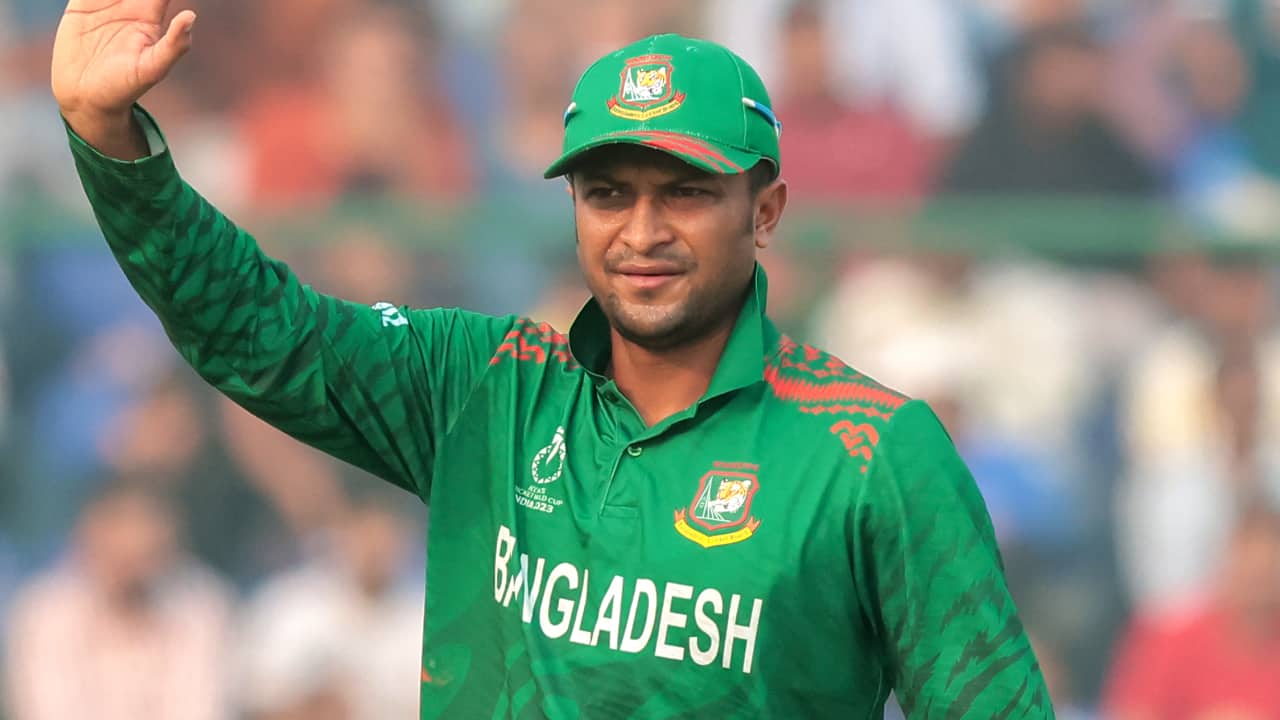 Shakib Al Hasan's home attacked after Hasina press conference