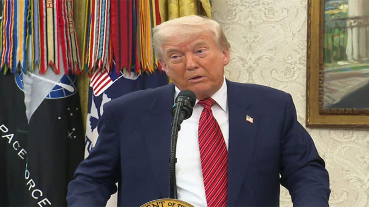 Trump compares US approach in Iran to Venezuela, prefers deal