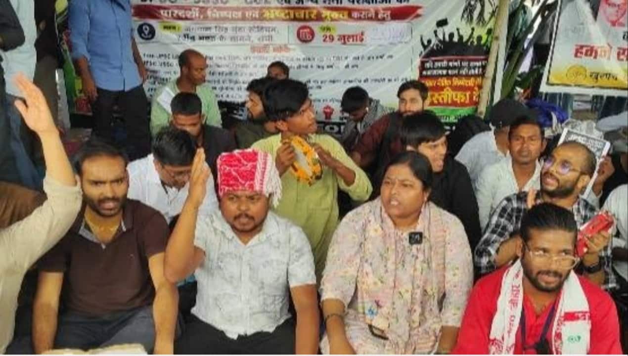 Jharkhand students name 11-member delegation for key talks with government