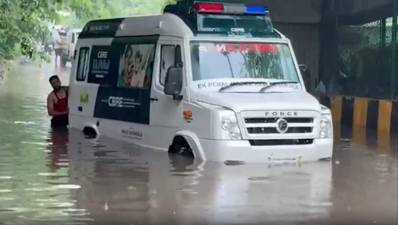 Delhi-NCR hit by heavy rain as IMD issues Red alert; waterlogging chokes roads, traffic