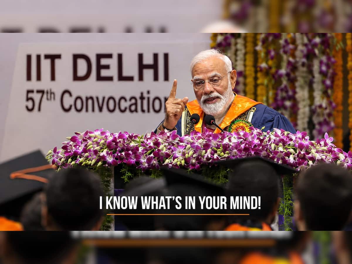 PM Modi at IIT Delhi: 'I'm no Baba Bageshwar, but I know what's in your  mind!' PM jokes with graduates | India News | Zee News