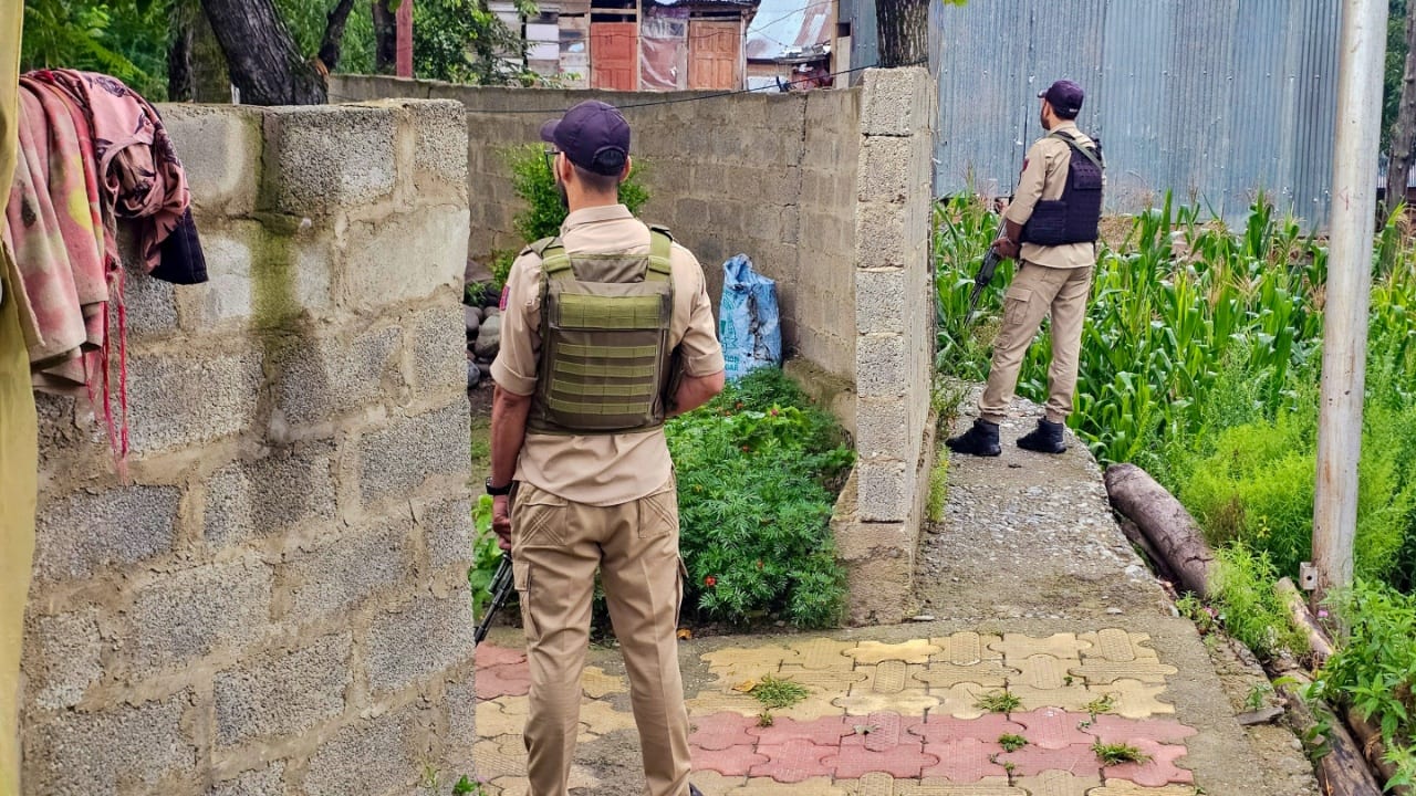 Kashmir terror crackdown: CIK launches simultaneous raids across 5 districts in cyber recruitment probe