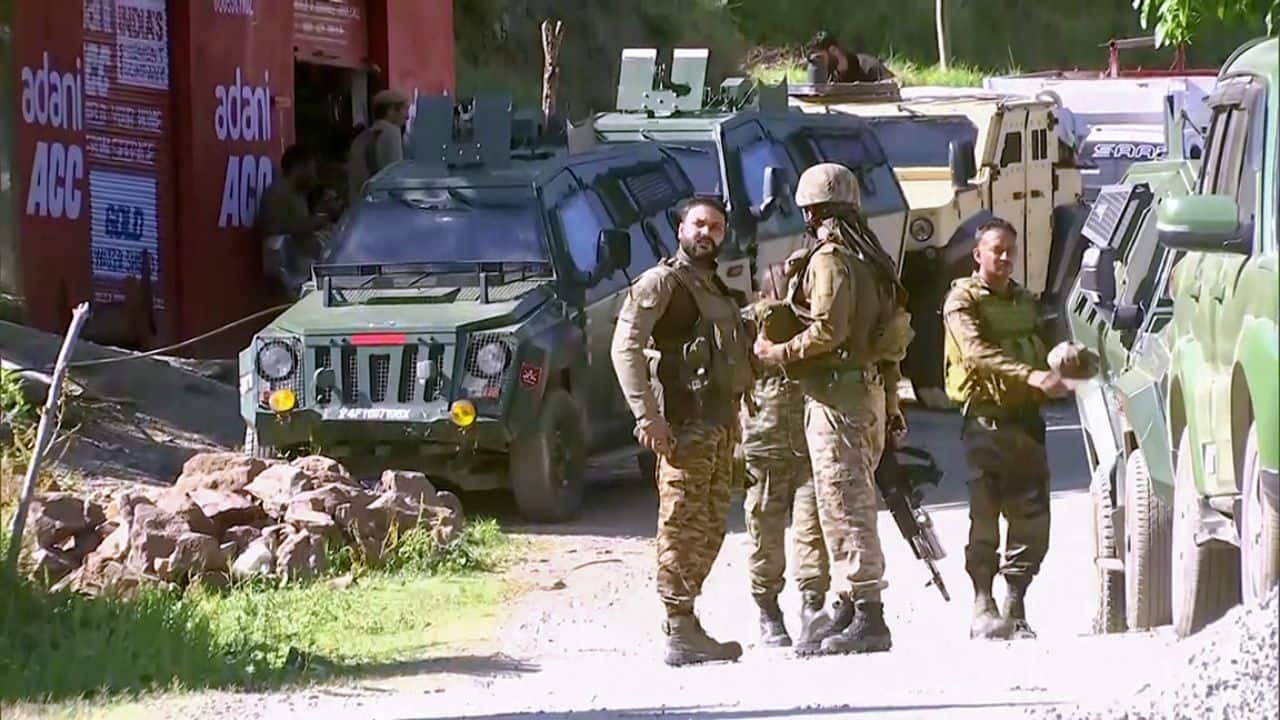 Security heightened in J&K after LeT proxy groups threaten Kashmiri Pandits