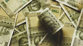 Rajasthan farmer buries Rs 5 lakh cash in farmland, forgets the spot; unearths it later to find a shocking misfortune