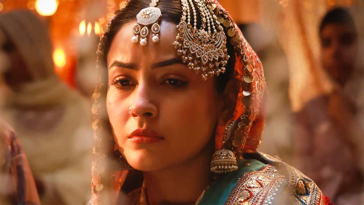Oops! Shehnaaz Gill accidentally swallows nose ring during Ishqnama shooting - Watch viral video