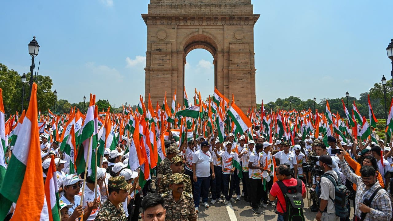 BJP chief Nitin Nabin and Delhi CM Rekha Gupta lead Tiranga Yatra at Kartavya Path