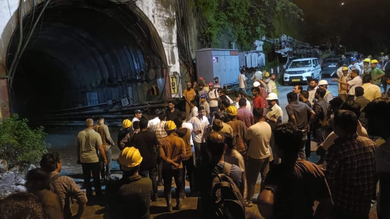 Chamoli tunnel collapse: Several workers trapped in THDC Hydro Power Project in Uttarakhand, CM Dhami reacts | VIDEO