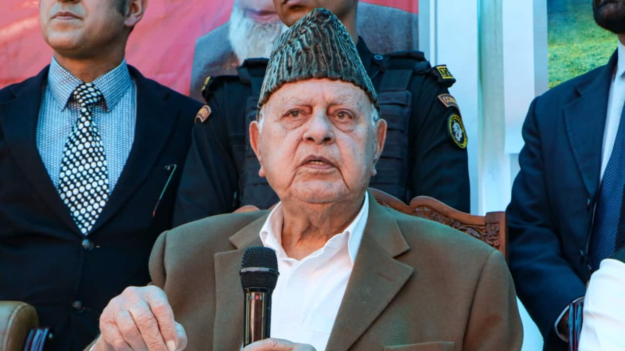 Farooq Abdullah condemns Sukhbir Badal attack, demands MHA probe into threats against Kashmiri pandits