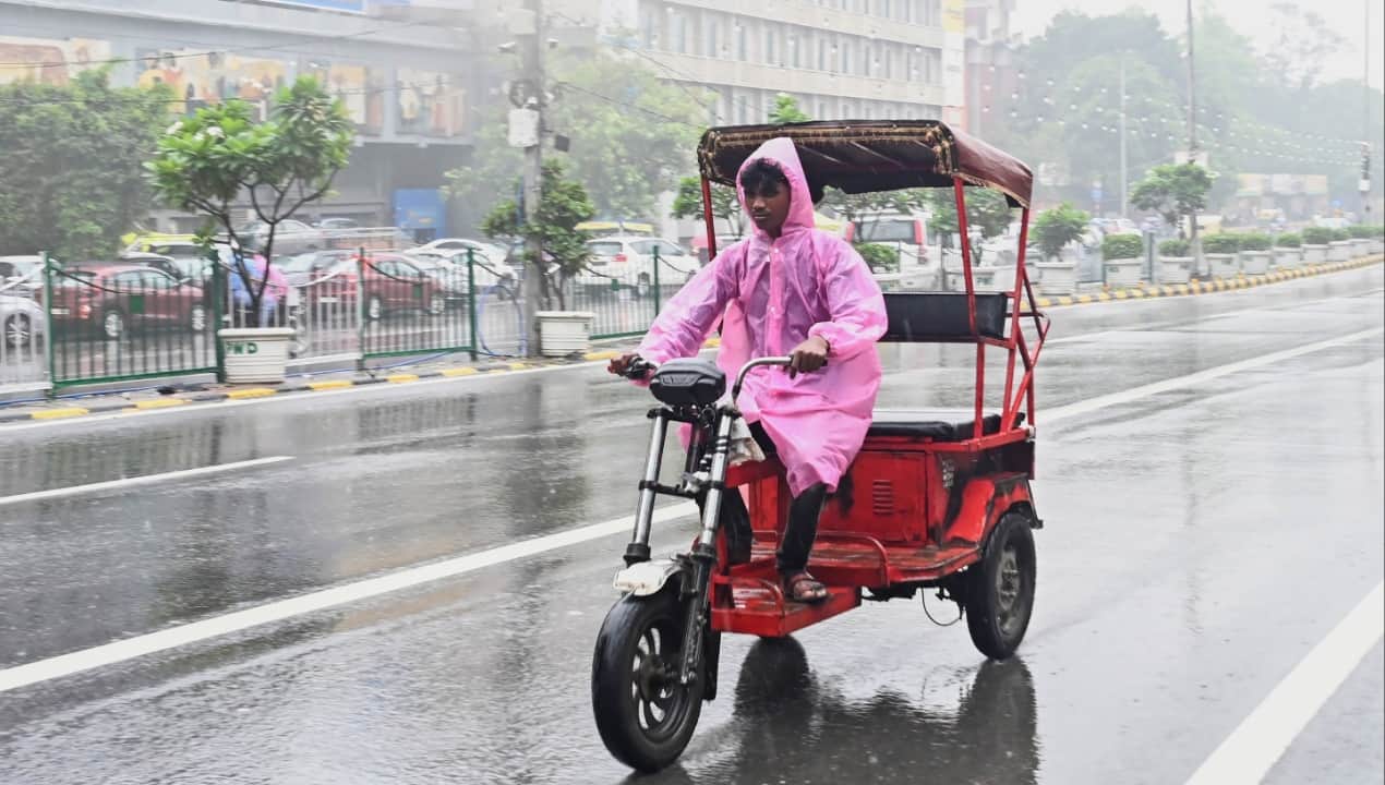 Delhi-NCR braces for heavy rain ahead of Independence Day as air quality stays ‘poor’