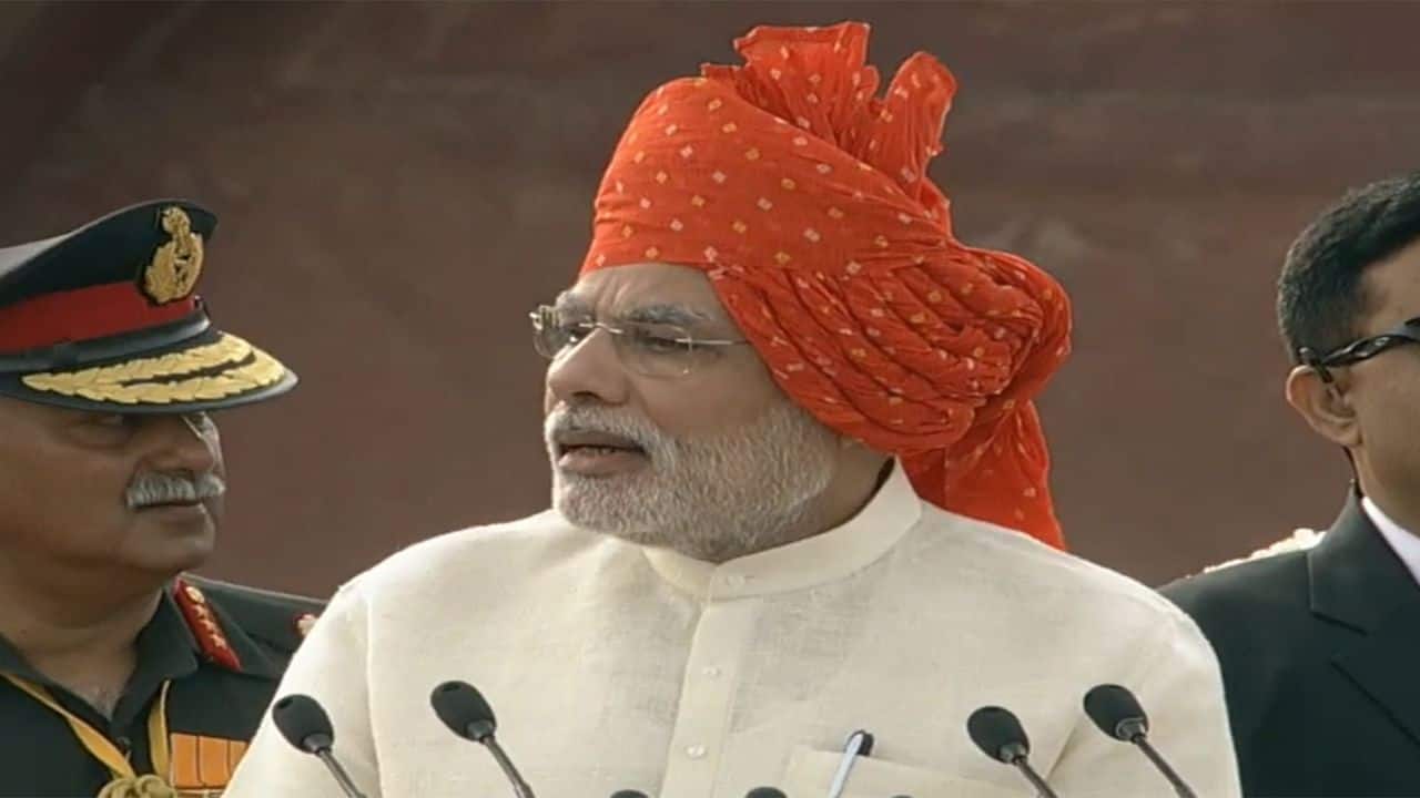 PM Modi`s Independence Day speech gets Pakistan talking: What are people saying?