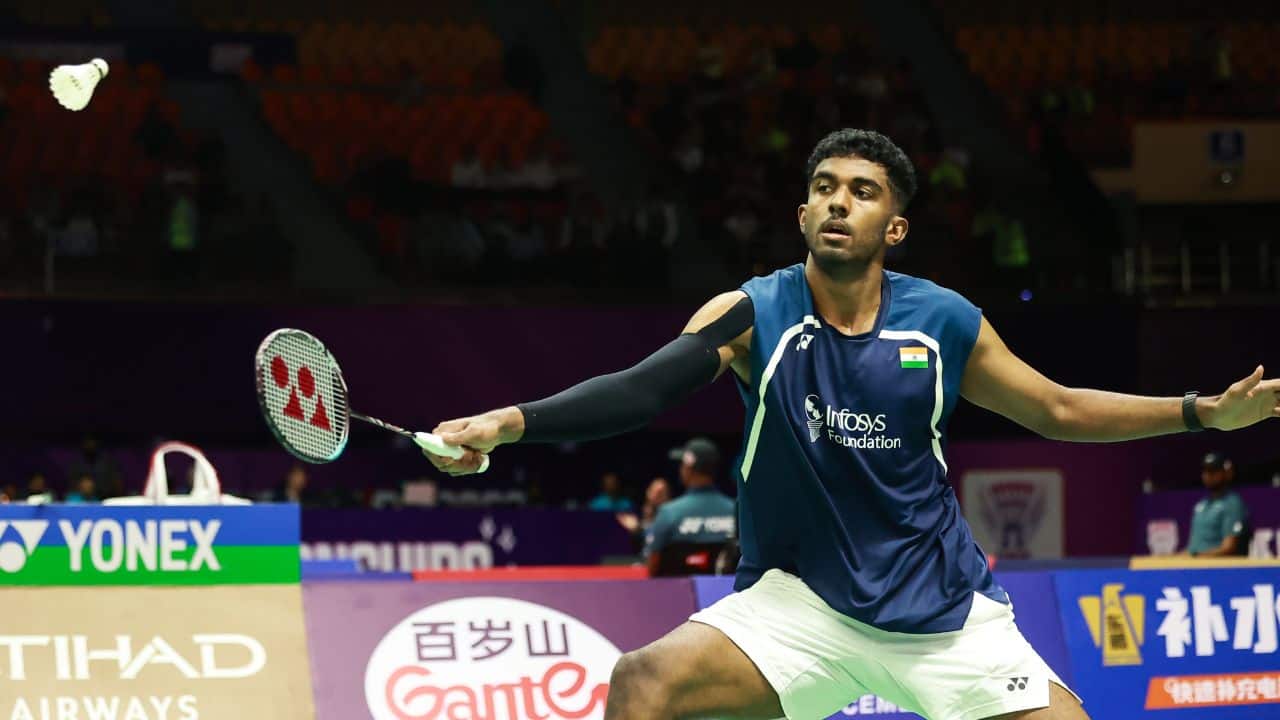 Ayush Shetty stuns defending champion Shi Yuqi at BWF Worlds