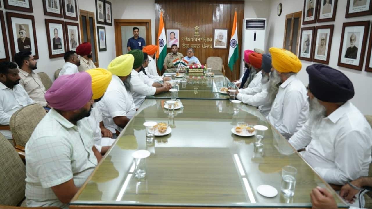 Ajnala floods: AAP MLA Kuldeep Singh Dhaliwal meets Governor, demands dam on Ujh River