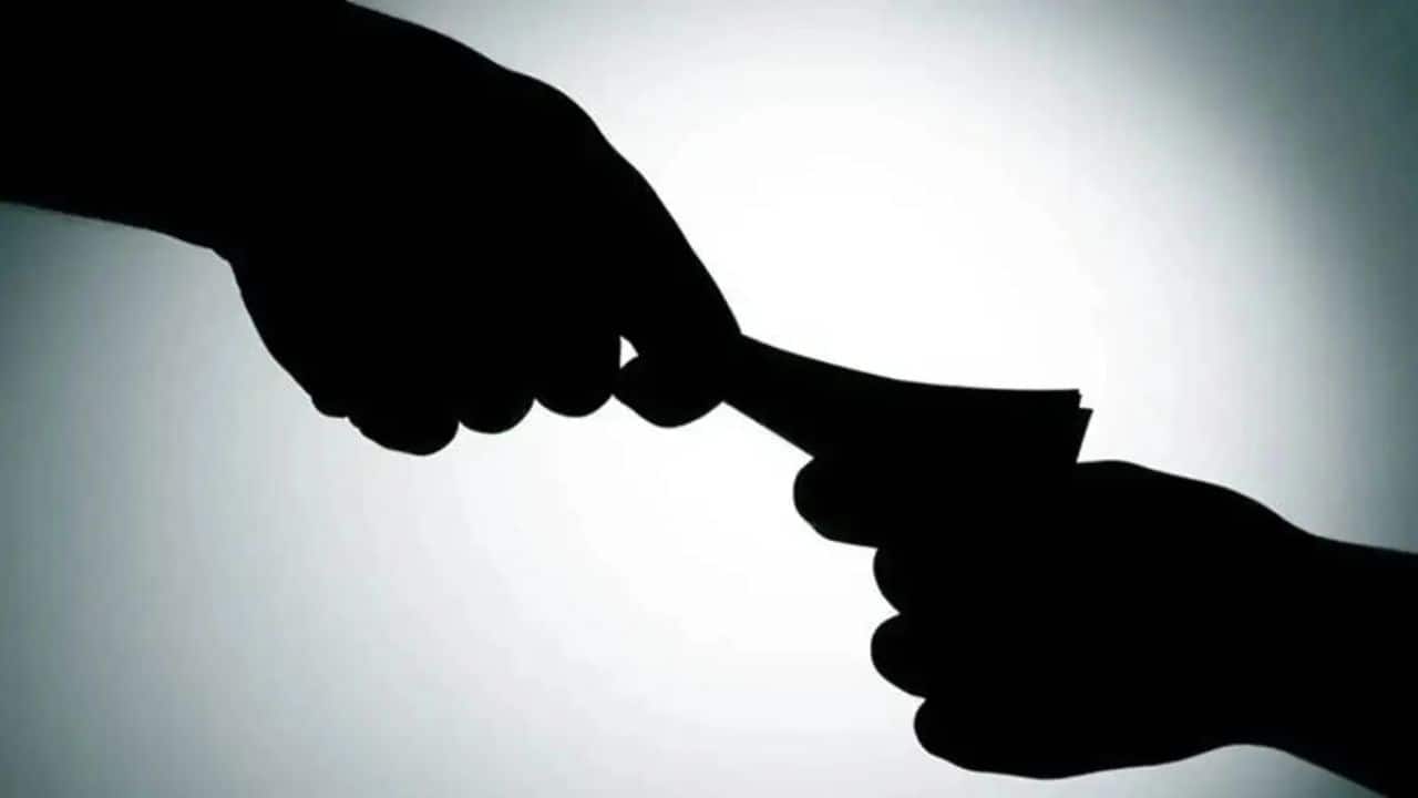 Rs 20 bribe, 30-year court battle: Why Supreme Court acquitted 2 staffers