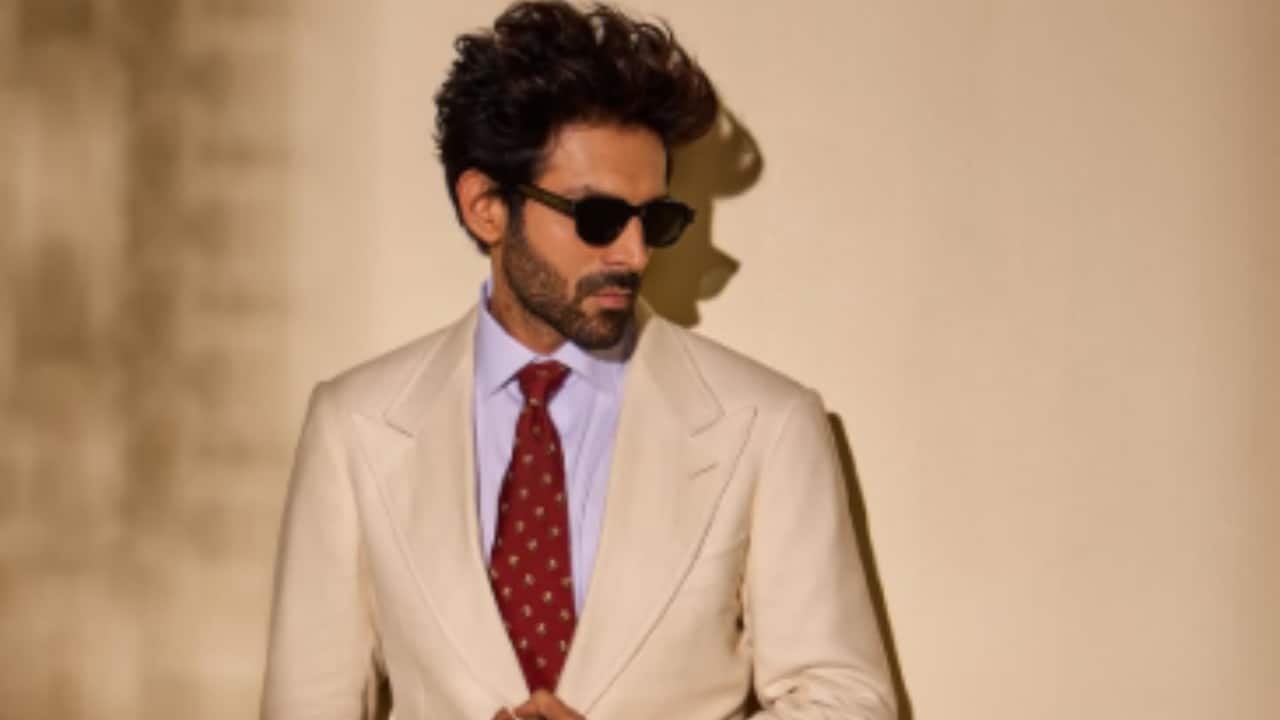 Kartik Aaryan undergoes knee surgery for stunt-sequence injury