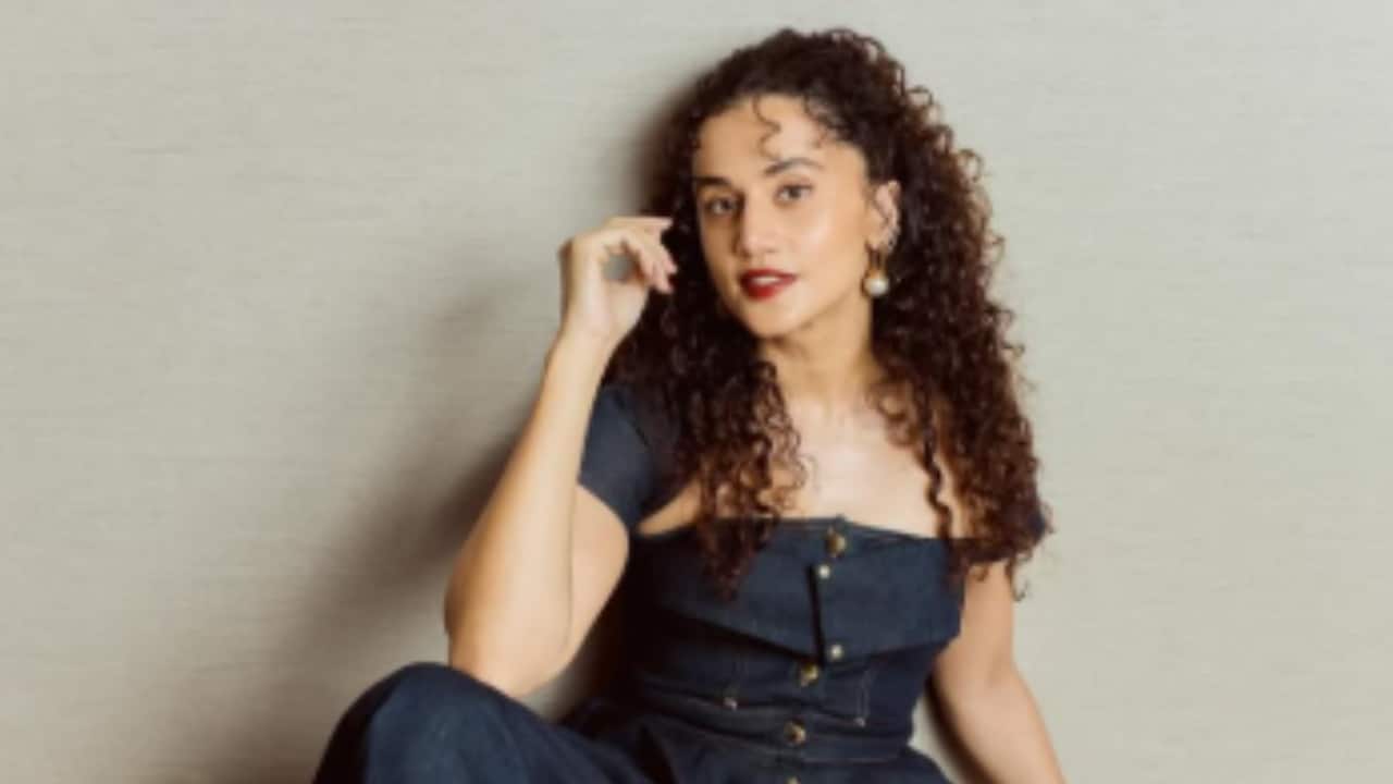 Taapsee Pannu shares cryptic 'hence proved' post after Kangana Ranaut calls her 'sasti copy'