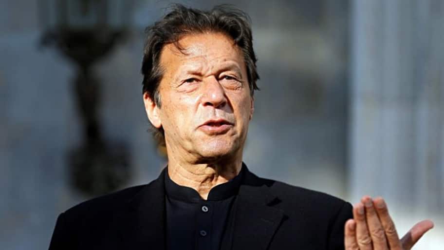 Imran Khan's health sparks fresh concerns as former captains write to Pakistan PM