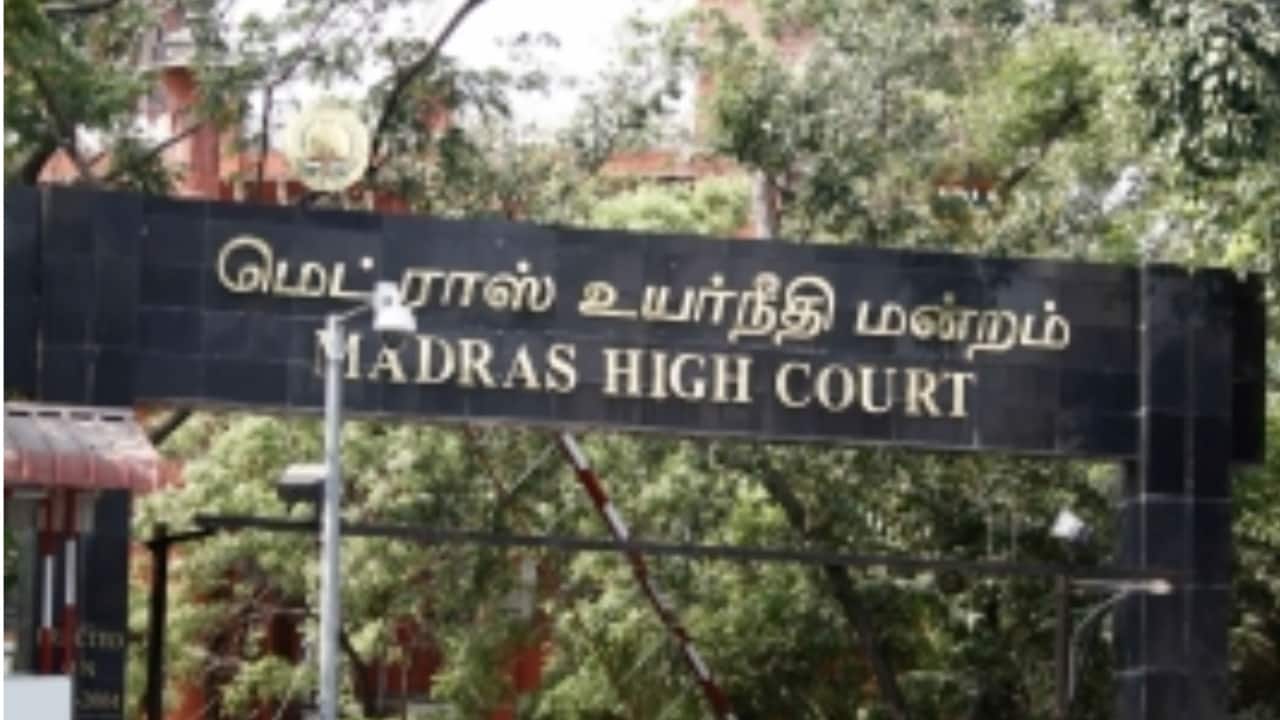 Madras HC extends stay on bypolls in five Tamil Nadu seats till September 8