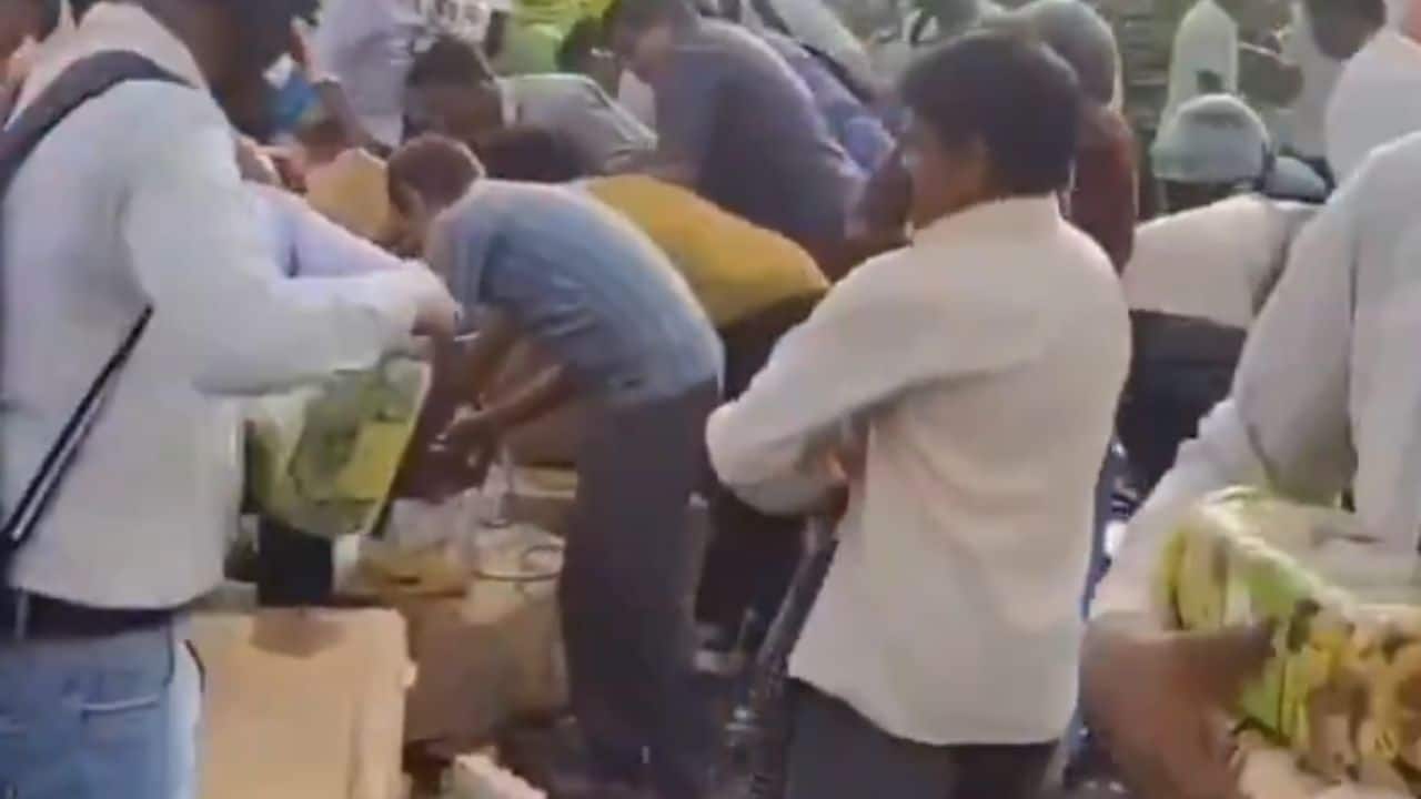 Kanpur: Shop dumps expired chocolates at garbage site, crowd rushes to grab them