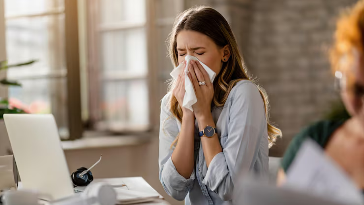 Delhi sees sharp rise in Swine Flu cases: Experts break down symptoms, treatment and how to stay safe Delhi sees sharp rise in Swine Flu cases: Experts break down symptoms, treatment and how to stay safe