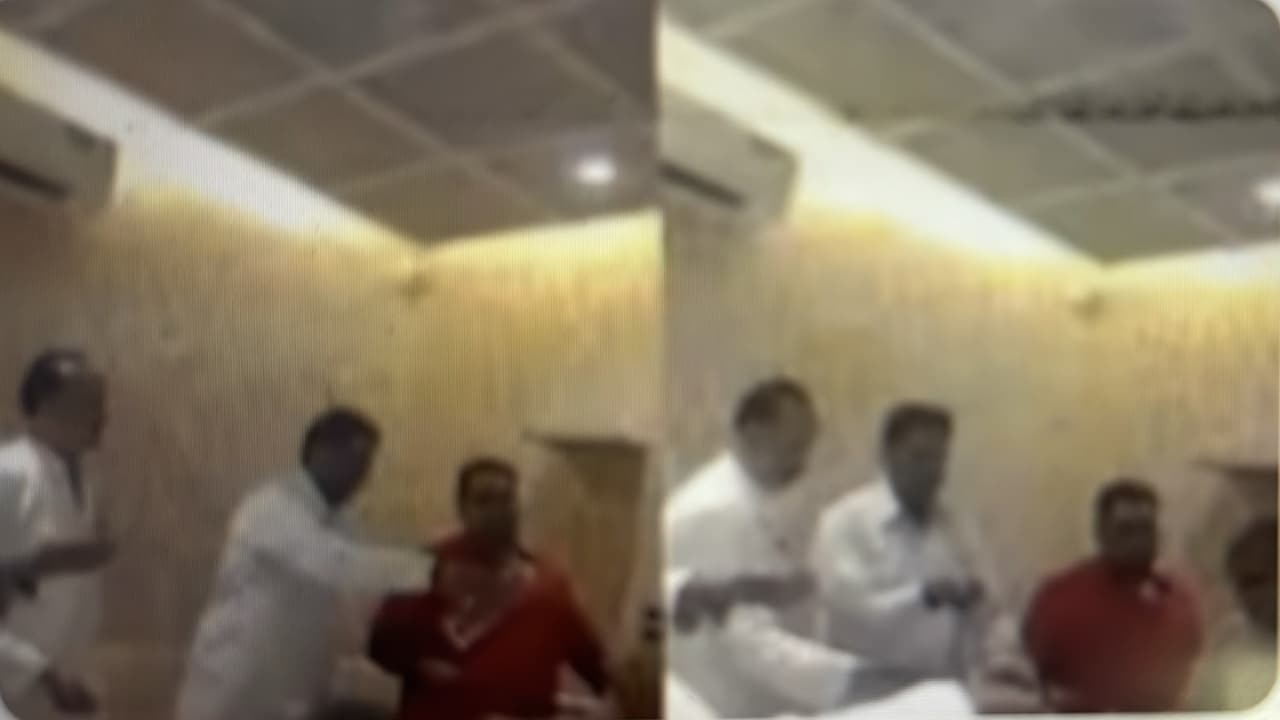 Swearing on holy water to split the spoils: UP councillors caught on camera in bizarre bribe-sharing oath | SHOCKING VIDEO