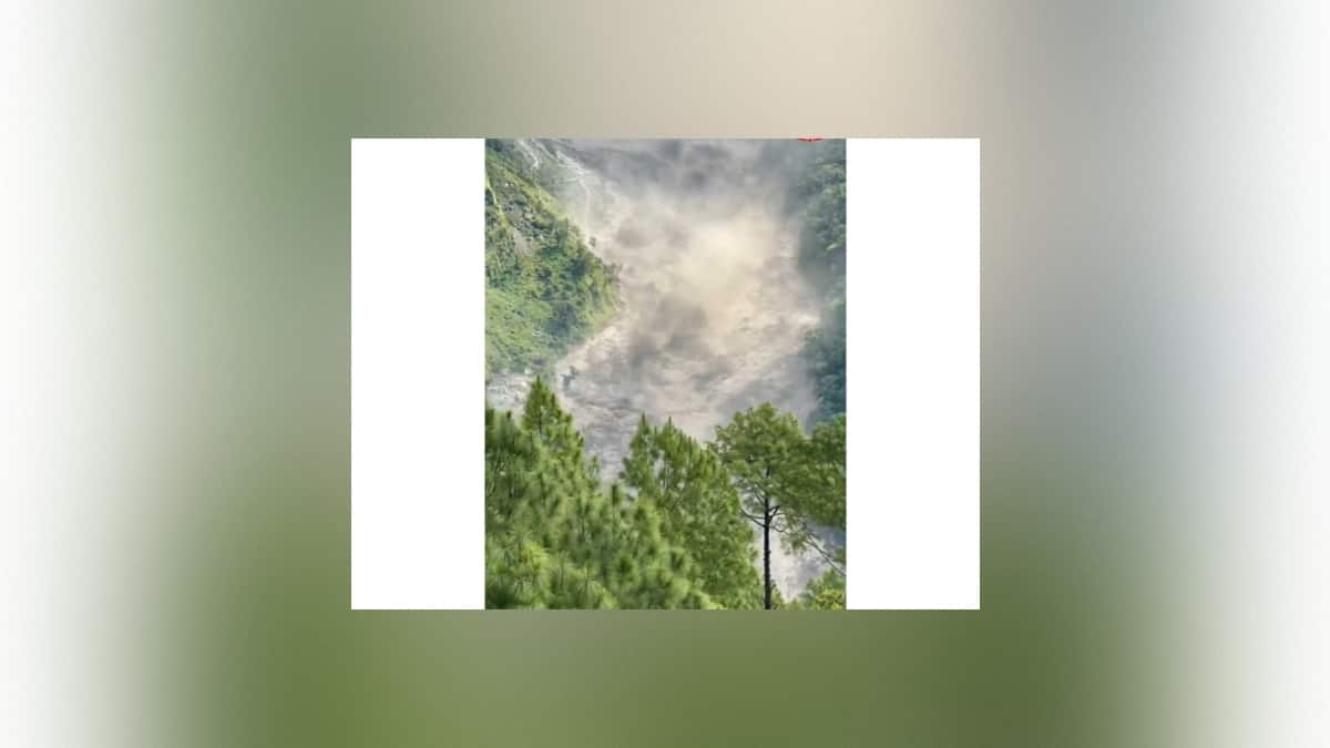 Alert in UP and Bihar after Nepal flash floods kill 16