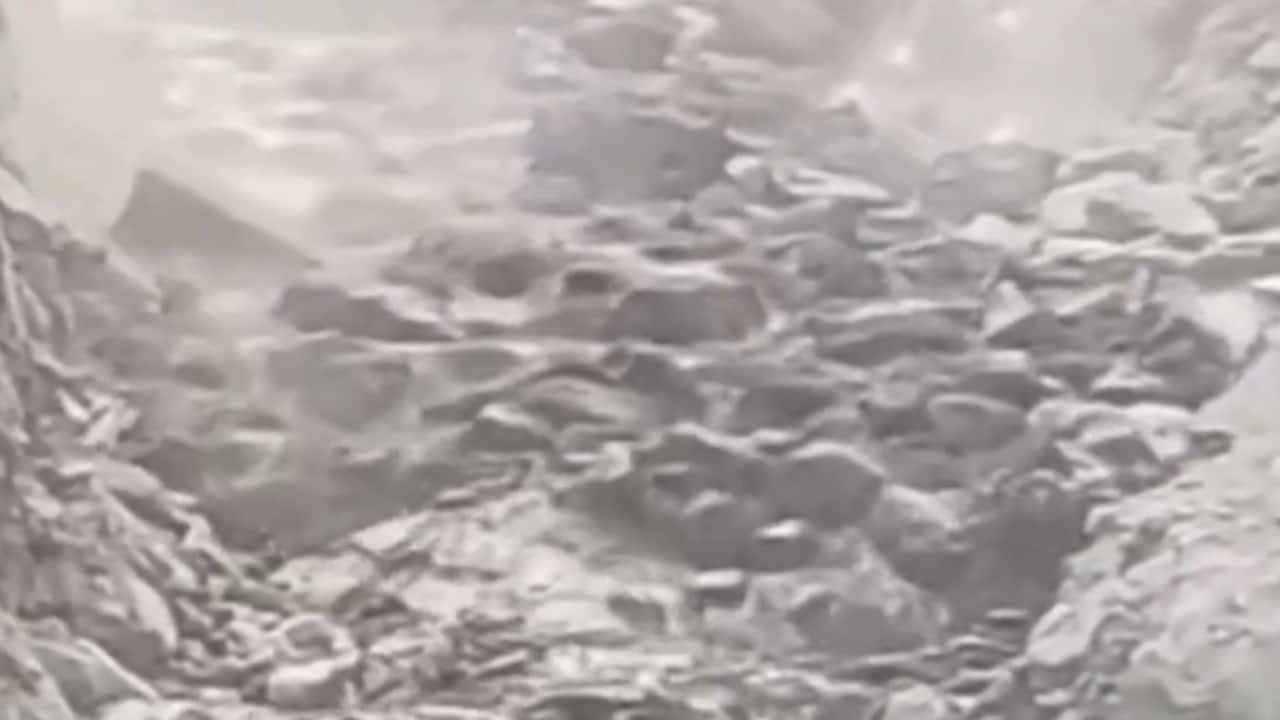 Cloudburst triggers debris-laden flash flood in Stakpa-Sankoo, Kargil; Precautions prevent major damage