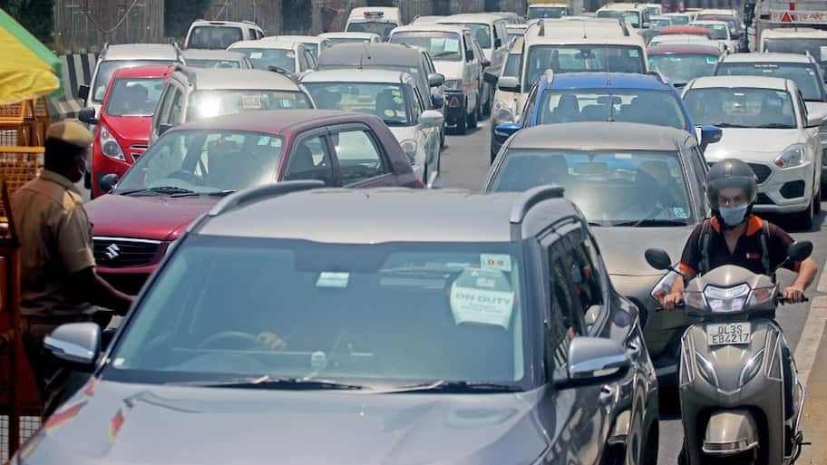 Auto sector set to see strong volume growth in August despite high fuel, vehicle prices: Report